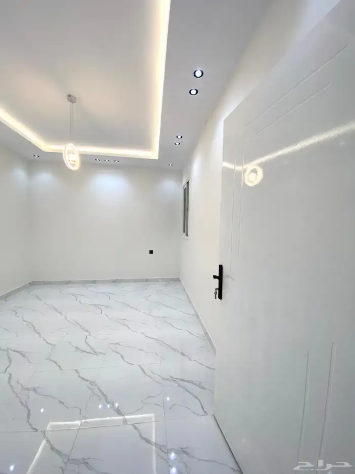 شقة تمليك للبيع ب370 الف شاملة السعي والضريبة ابها المحالة 9