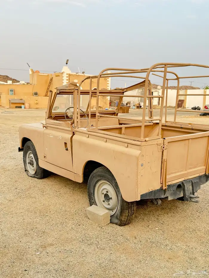 للبيع سياره نادره لاند روفر ديفندر 1960 2