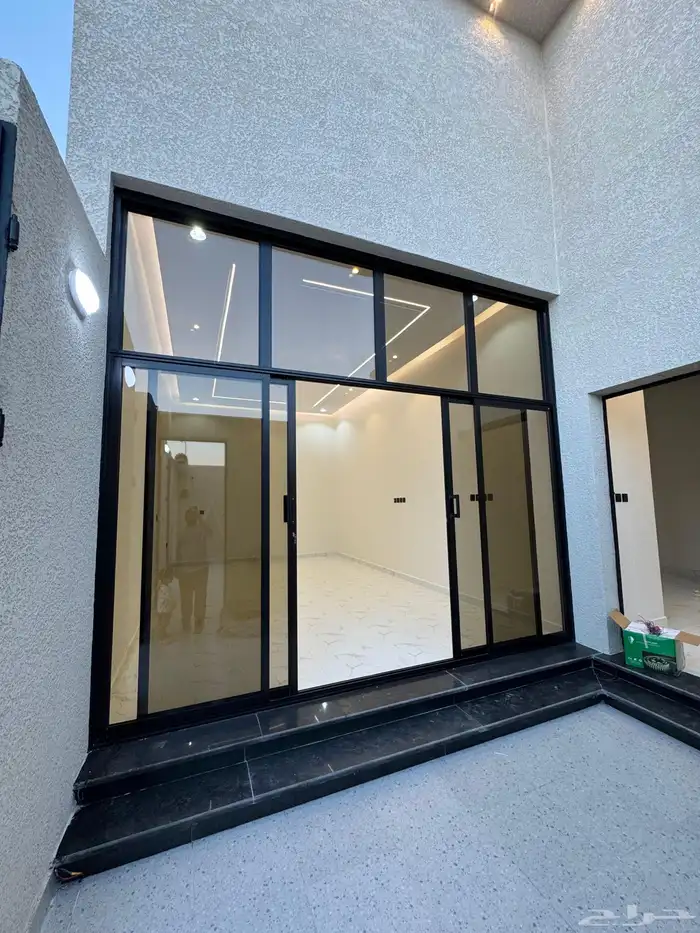 دور للبيع شرق السويفله 7