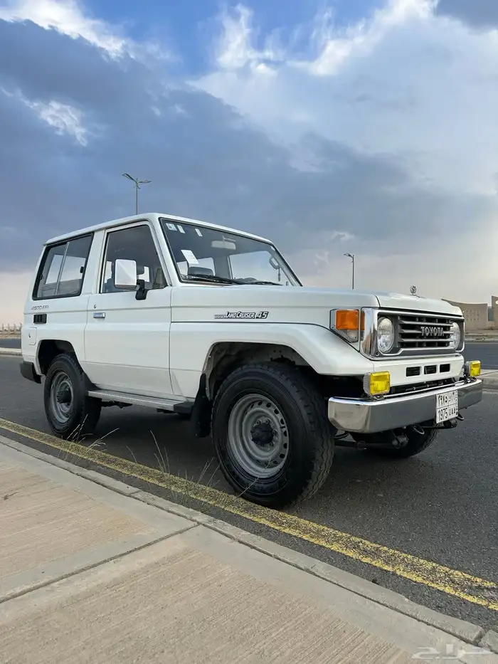 ربع 94 ماشي 200 نضيف جدا نادر اخوه 9