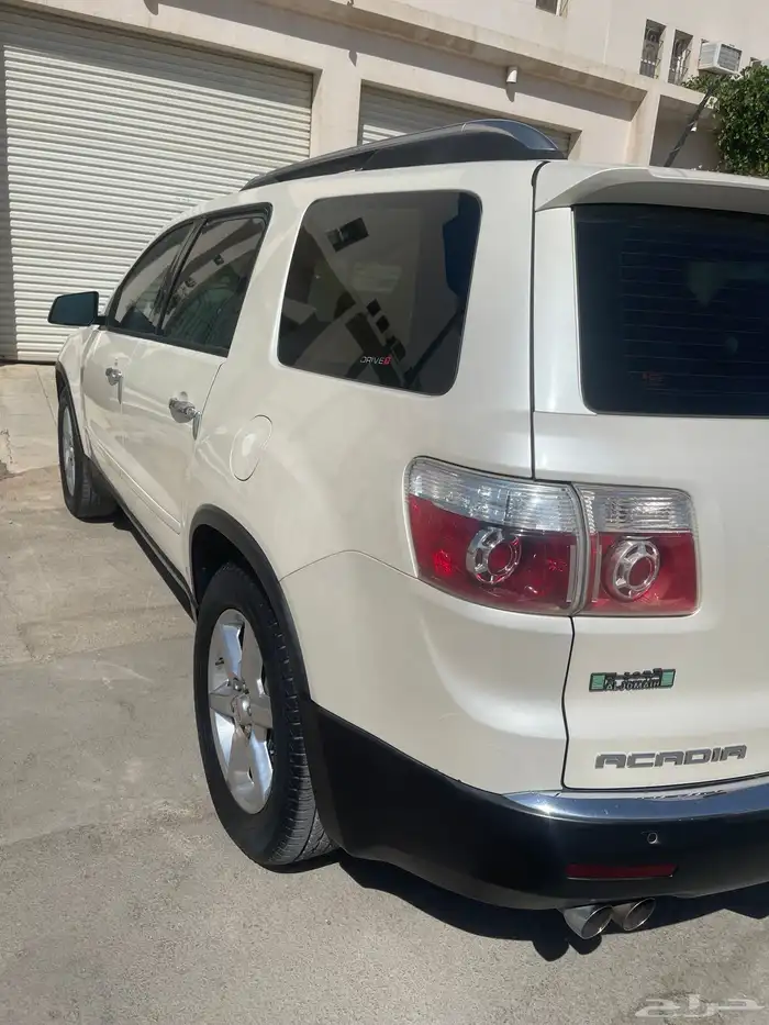 سيارة اكاديا موديل 2009م دبل فحص جديد استمارة جديدة 3