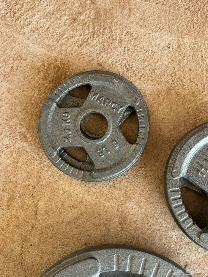 ادوات ودانبل نادي رياضي منزلي متكامل شبه جديده 12