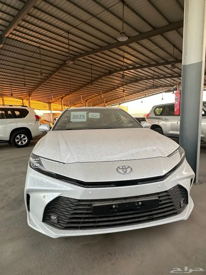 للبيع كامري 2025 LE أصفار وكاله 1