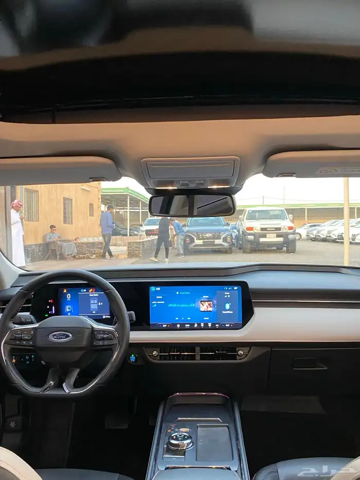 فورد تورس 2023 تيتانيوم 22