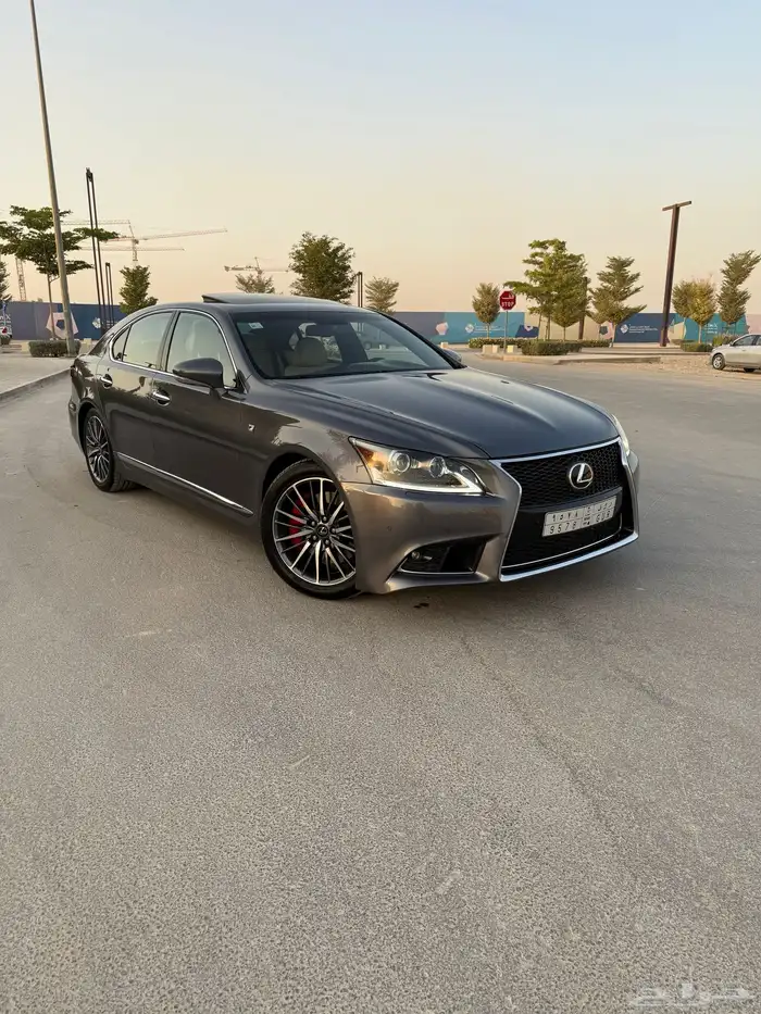 لكزس LS 460 F Sport 2013 0