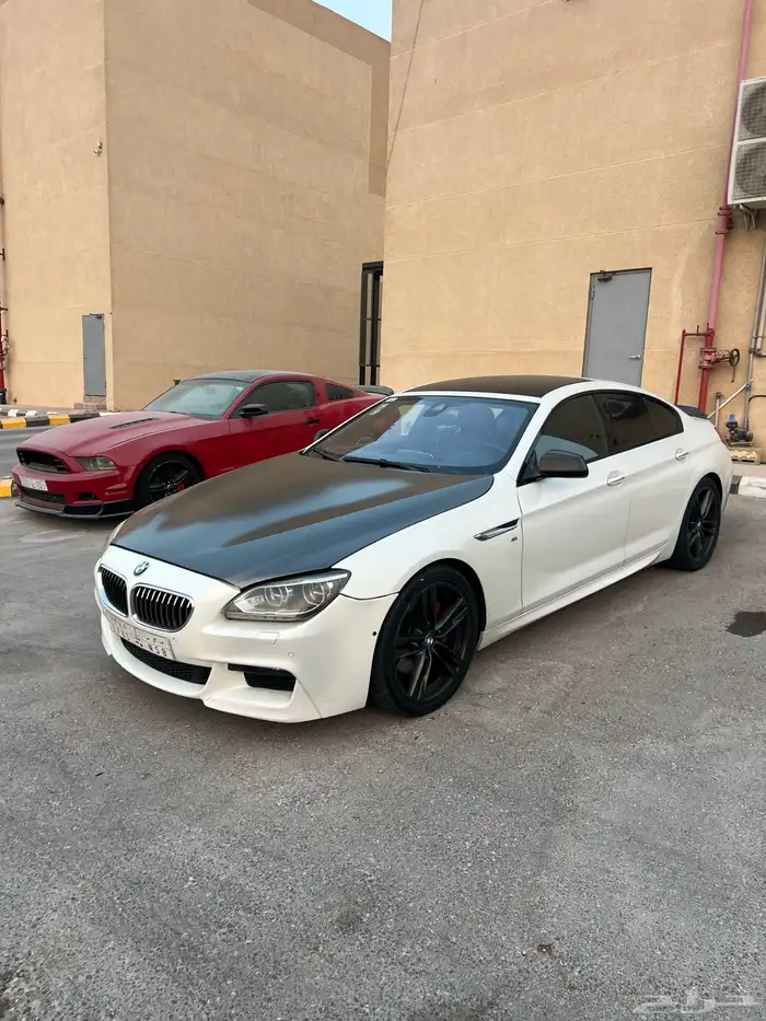 BMW M6 4