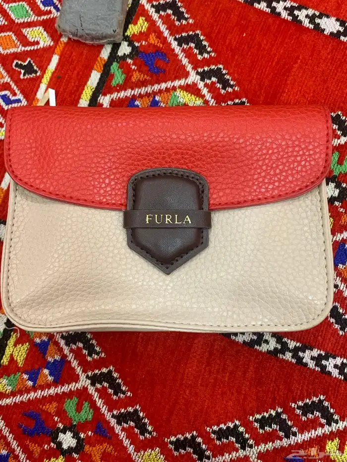 شنطة نسائية 1