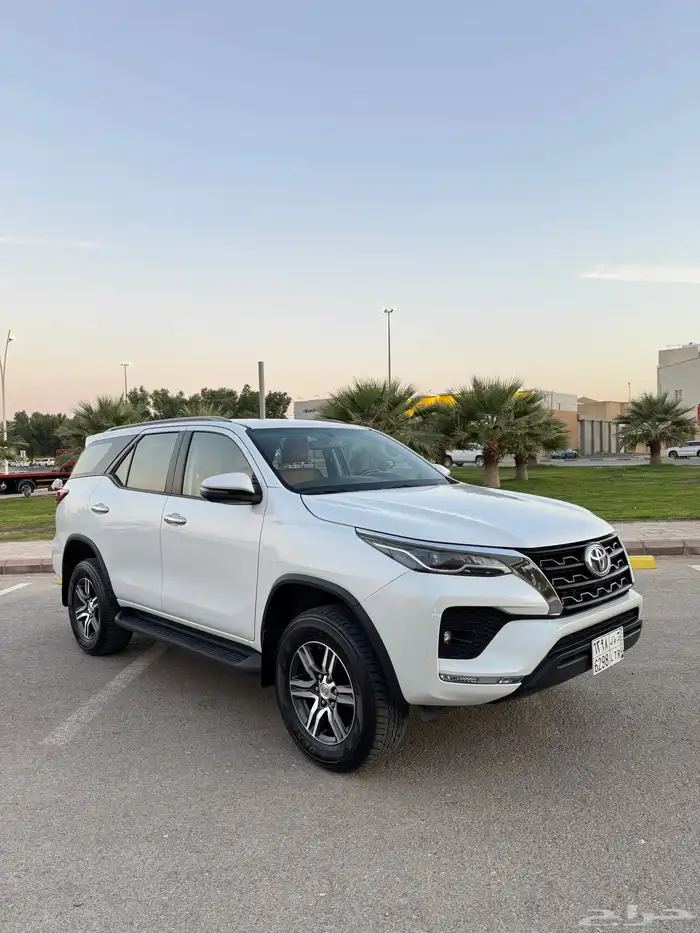 فورنشر 2023 6 سلندر سعودي 8