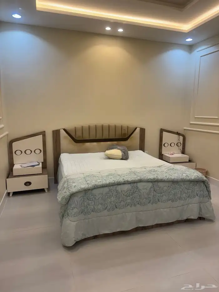 غرفة نوم بحالة ممتازة 0