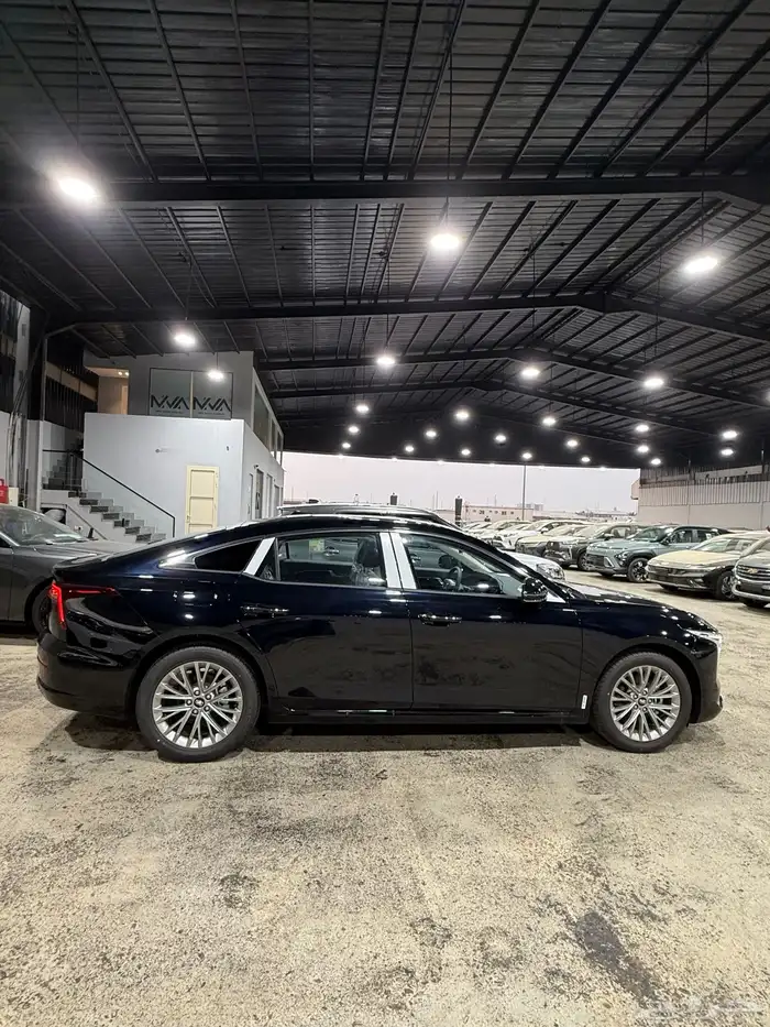 فاو بيستون B70 لون اسود موديل 25 عروض للكاش والتقسيط 1