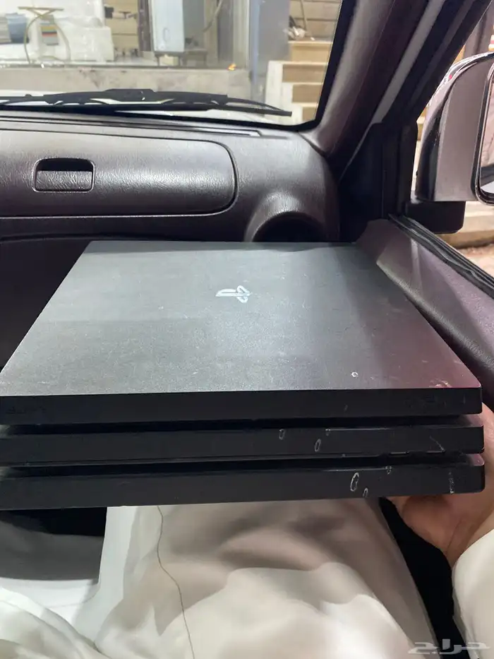 بلستيشن 4pro 0