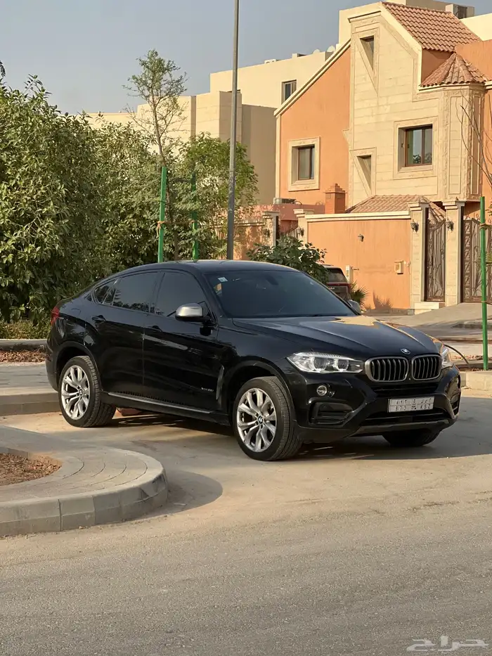 بي ام دبليو X6 نظيف للبيع 2
