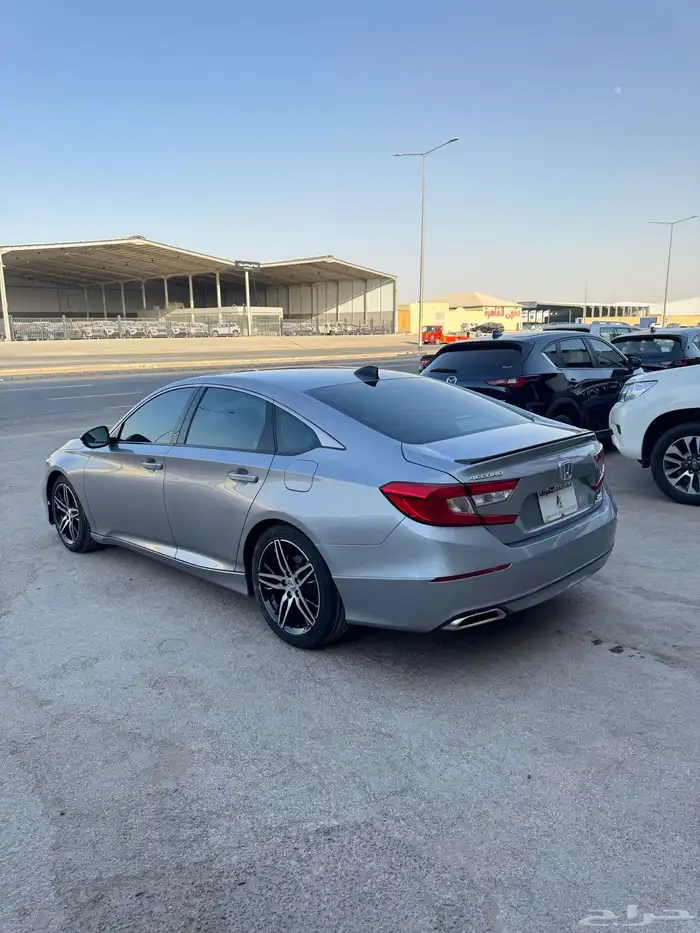للبيع هوندا اكورد 2022 - فل كامل - محرك 2.0 4