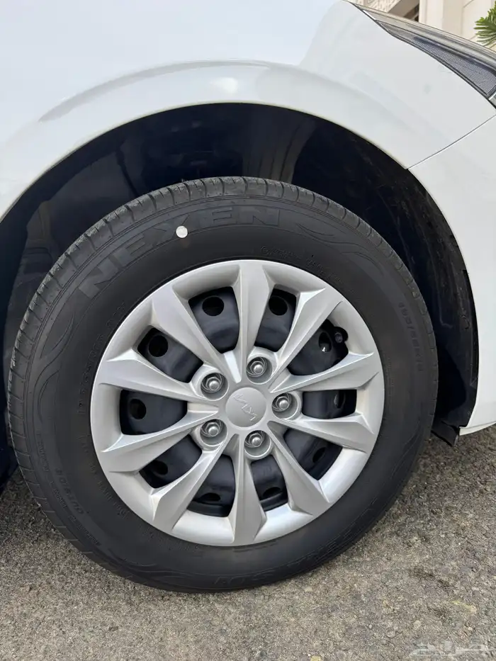 للتنازل كيا سيراتو 2024 استاندر مخزنه بحالة الوكالة 8