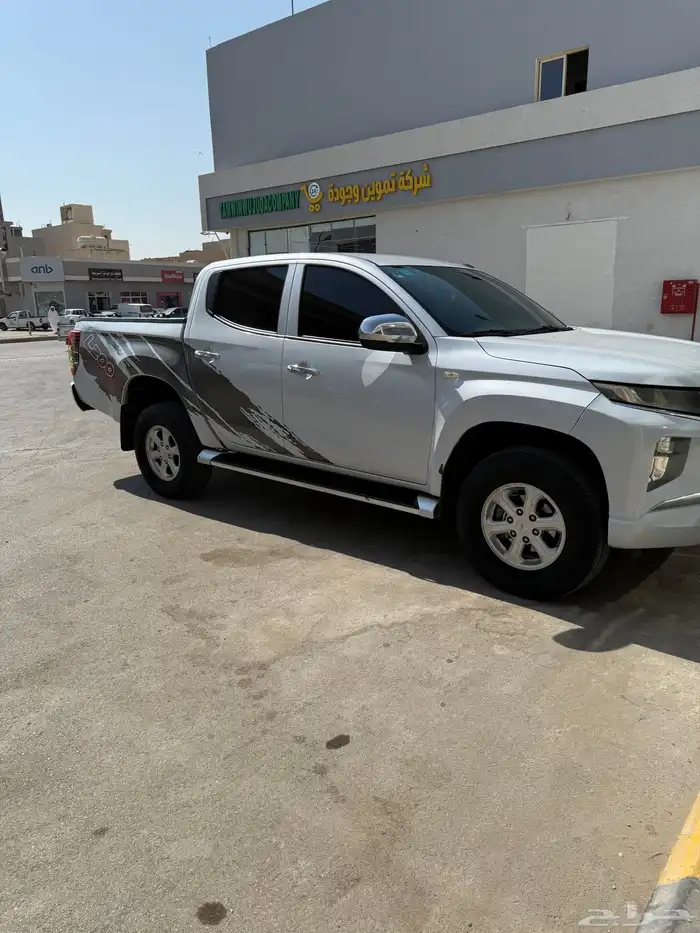 مستبيشي L200 دبل ديزل 6
