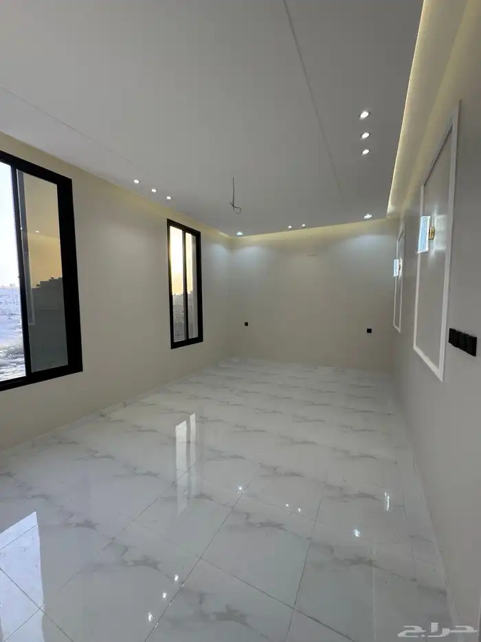 للبيع بالمحاله قرب حديقه المليون متبقي شقه علويه 530 الف 1