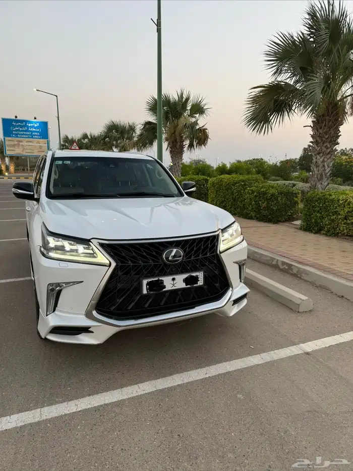 جيب لكزس LX570. 2020 14