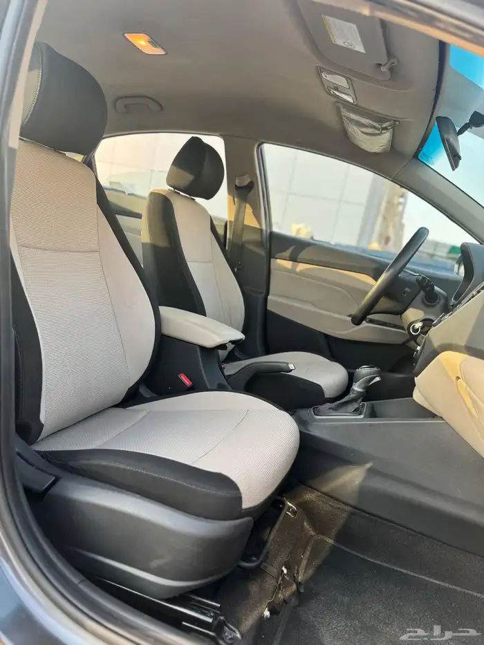 هونداي اكسنت موديل 2021 السعر 35000 الف 11