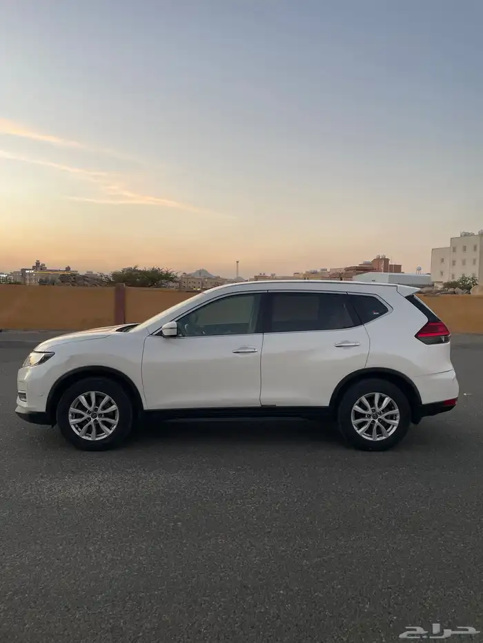 للبيع نسيان اكس تريل 2018 سعودي 9