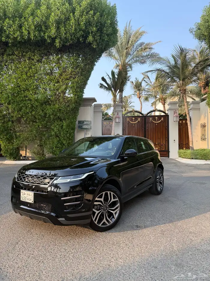 لاند روفر ايفوك شبه اصفار 2023 1