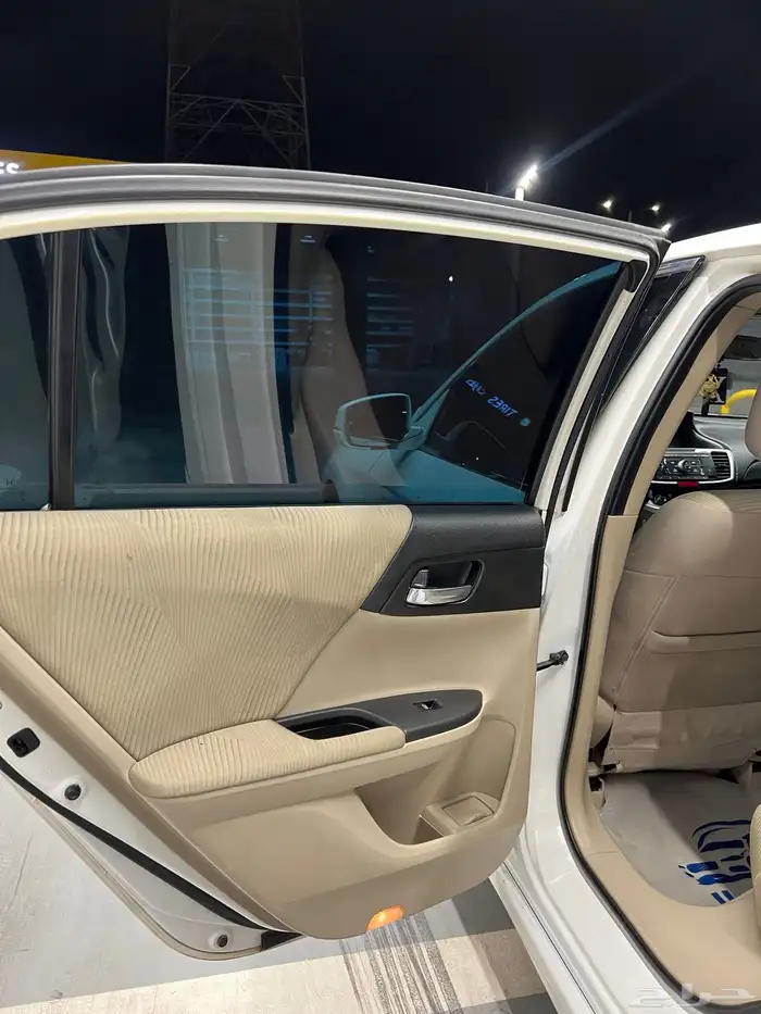 هوندا اكورد 2015 ستاندر 8