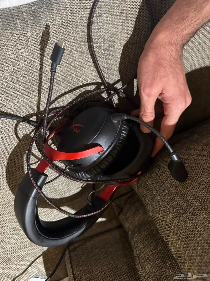 يد تحكم ريد ماجيك شادو 3 وسماعة هايبر إكس 3 4