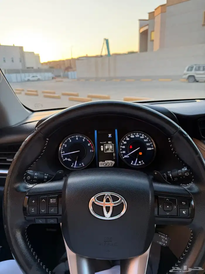 فورتشنر 2022 VX بنزين 43