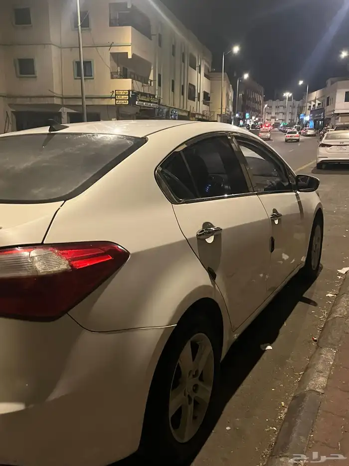 كيا سيراتو 2015 ممشي 270الف 3