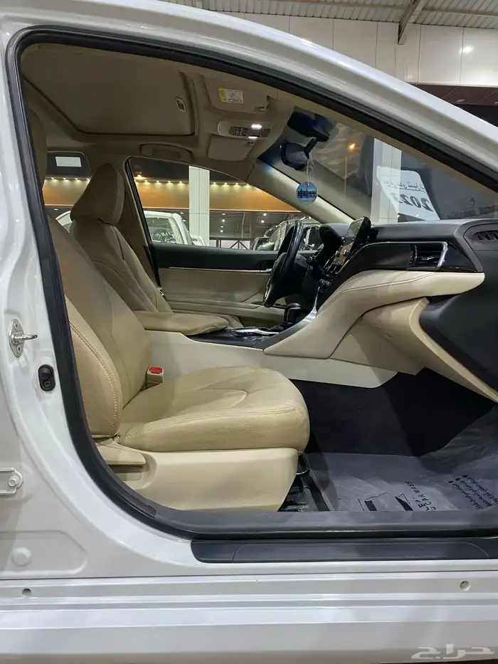 تويوتا كامري GLE المديل 2023 العدد 96 الف 3