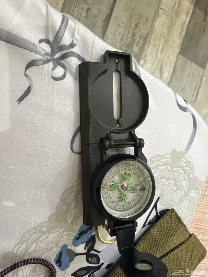 بوصله لمعرفة الاتجاه للبيع جديدة على السوم 3