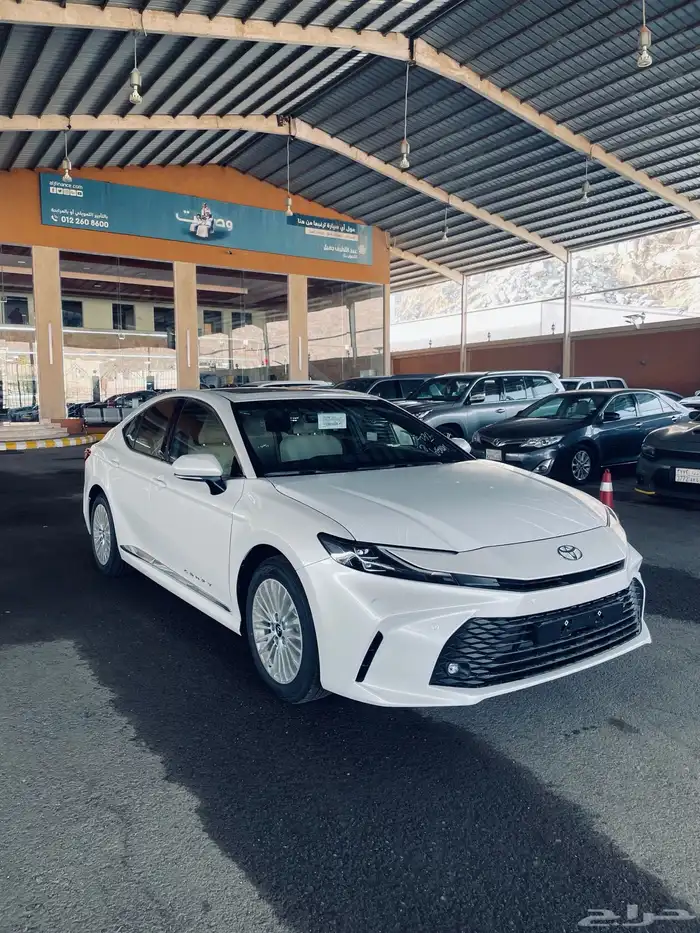 تويوتا كامري بنزين - LE - 2025 2