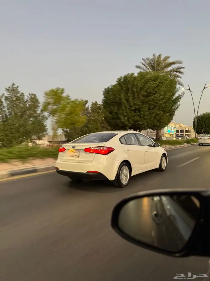 سيراتو 2015 للبيع 10