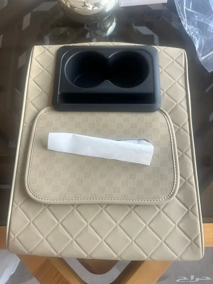 تكاية فاخرة  جلد لسيارات لاندكروزر وجيب لكزس 3