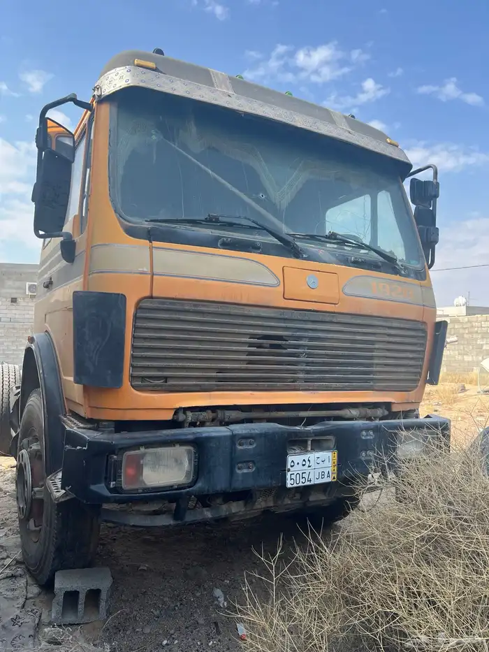 إل بي مديل 82 للبيع 1