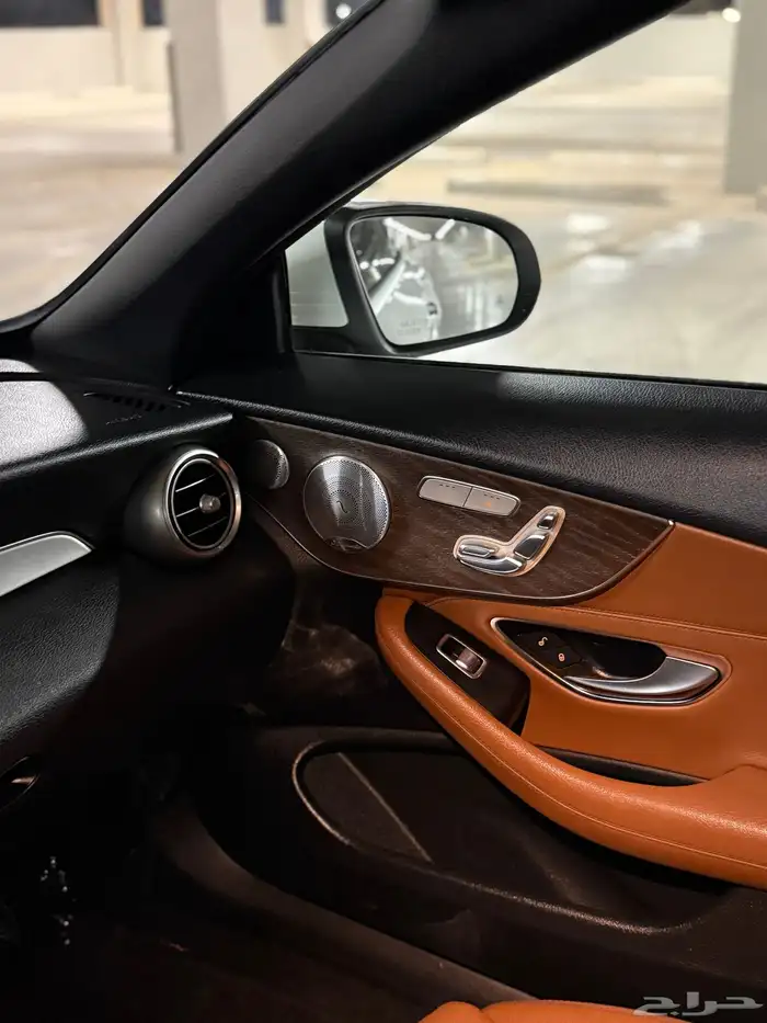مرسيدس C300 2018 Kit AMG ( كشف ) 42