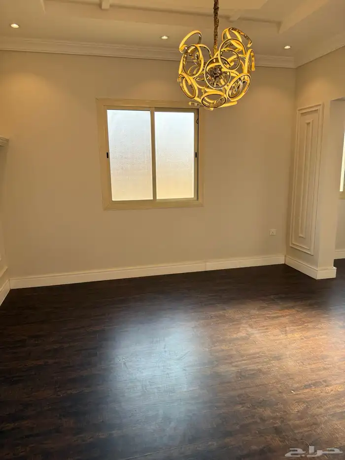 للبيع شقه جده حي السلامه 2 2