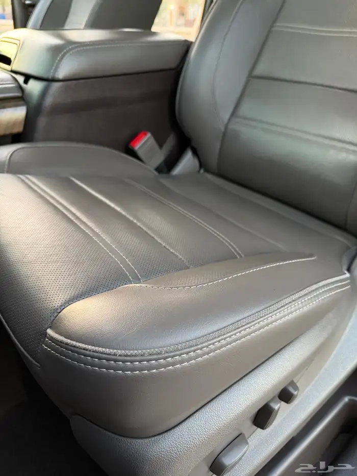 للبيع يوكن دينالي 2020 فل كامل 33