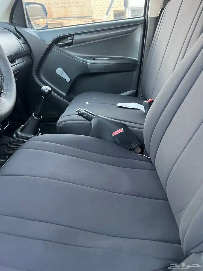 ايسوزو ديماكس موديل 2015 نظيف 22