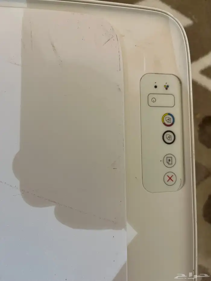 طابعه نظيفة جدا بدون سلك يحتاج سلك بس 6