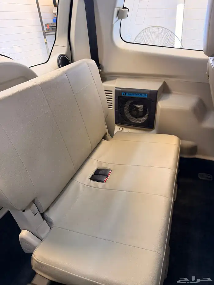 للبيع جيب باجيرو 2015 37