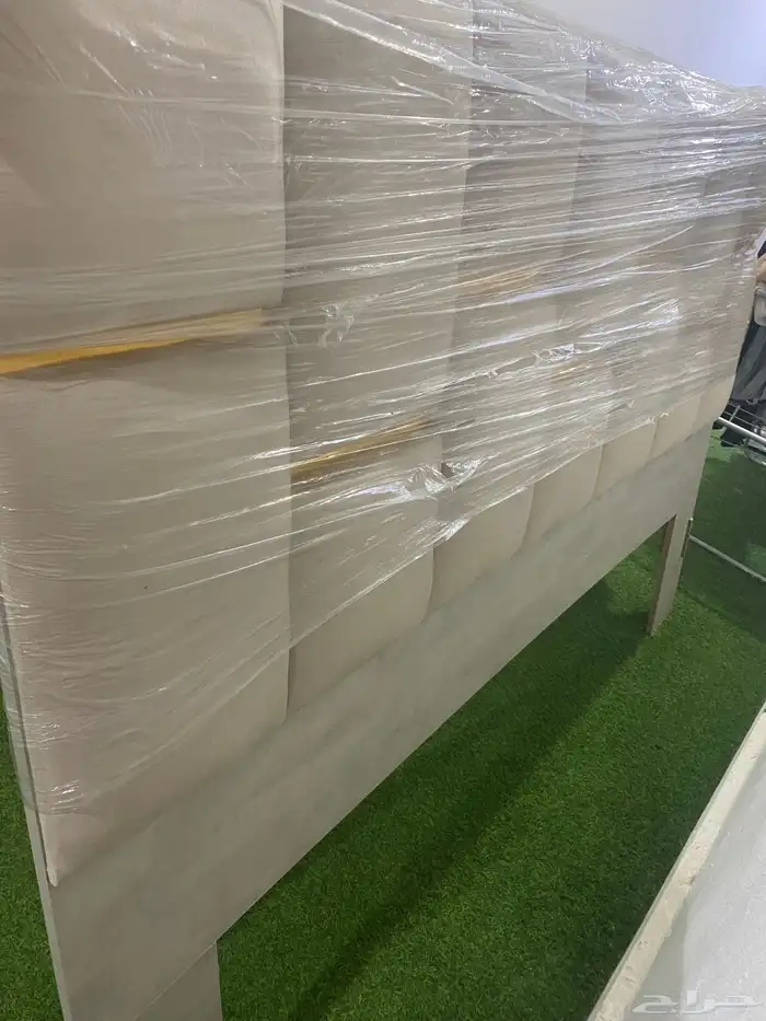 سرير نفرين 0