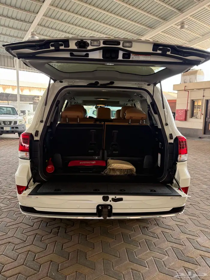 تويوتا لاندكروزر جي اكس أر تورينق سعودي رقم 4 موديل 2021 18