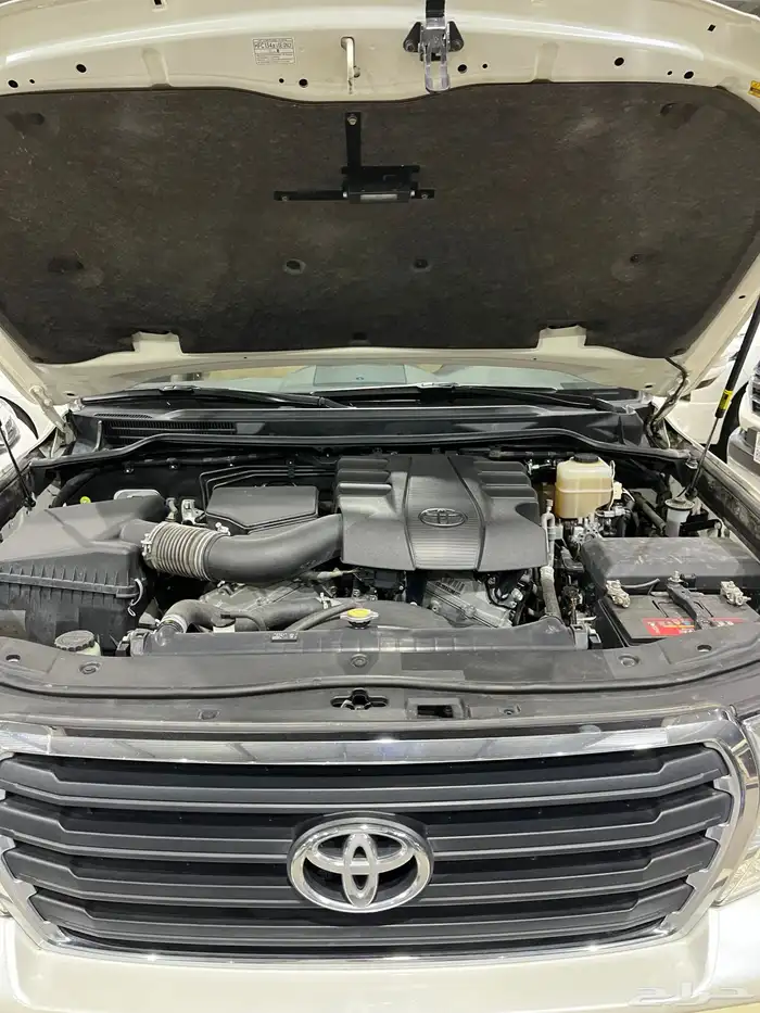 لاندكروزر 2014 شبه الجديد 36