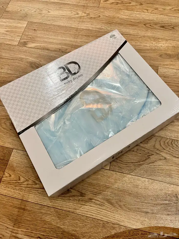 سرير وهزاز بيبي مع بطانيه حجم كبير 4