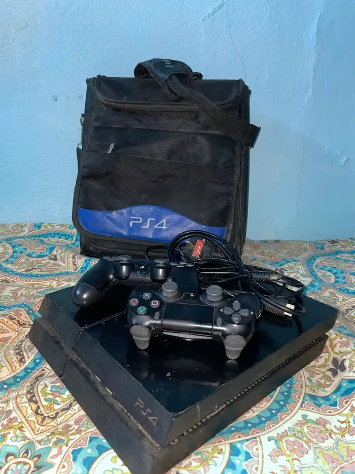 سوني 4 للبيع نظيف 0