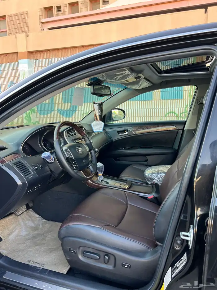 تويوتا افالون 2011 9