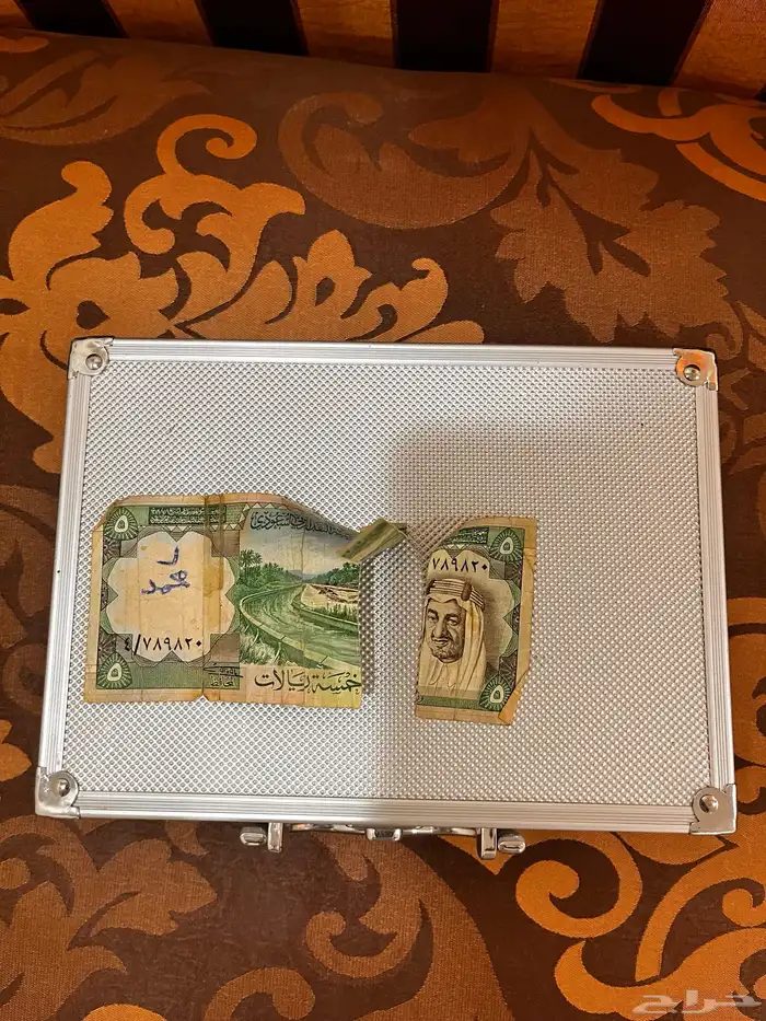 عمله ورقيه نادره 2