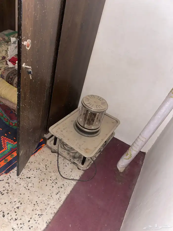 مكيفات. ثلاجة. و اغراض كثيرة 18