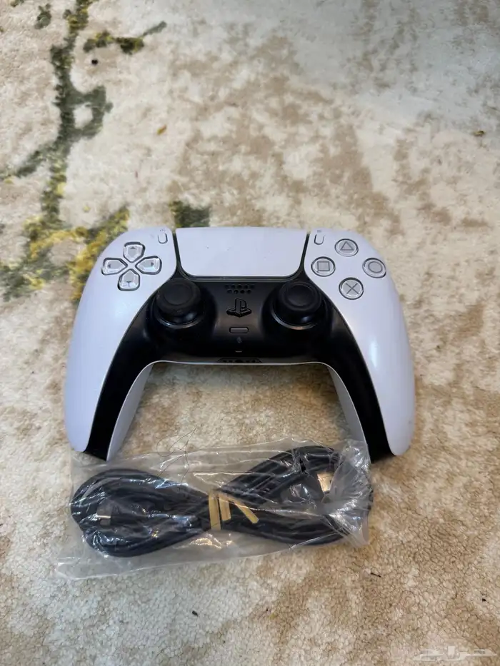 سوني 5 مدخل شريط ون تيرا نضيف شبه جديد 5