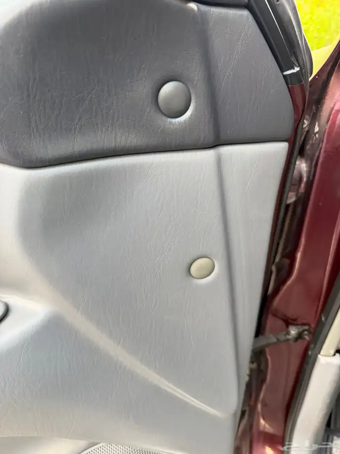 لاندكروزر 1999 قير عادي (عنابي) ممشى قليل 47